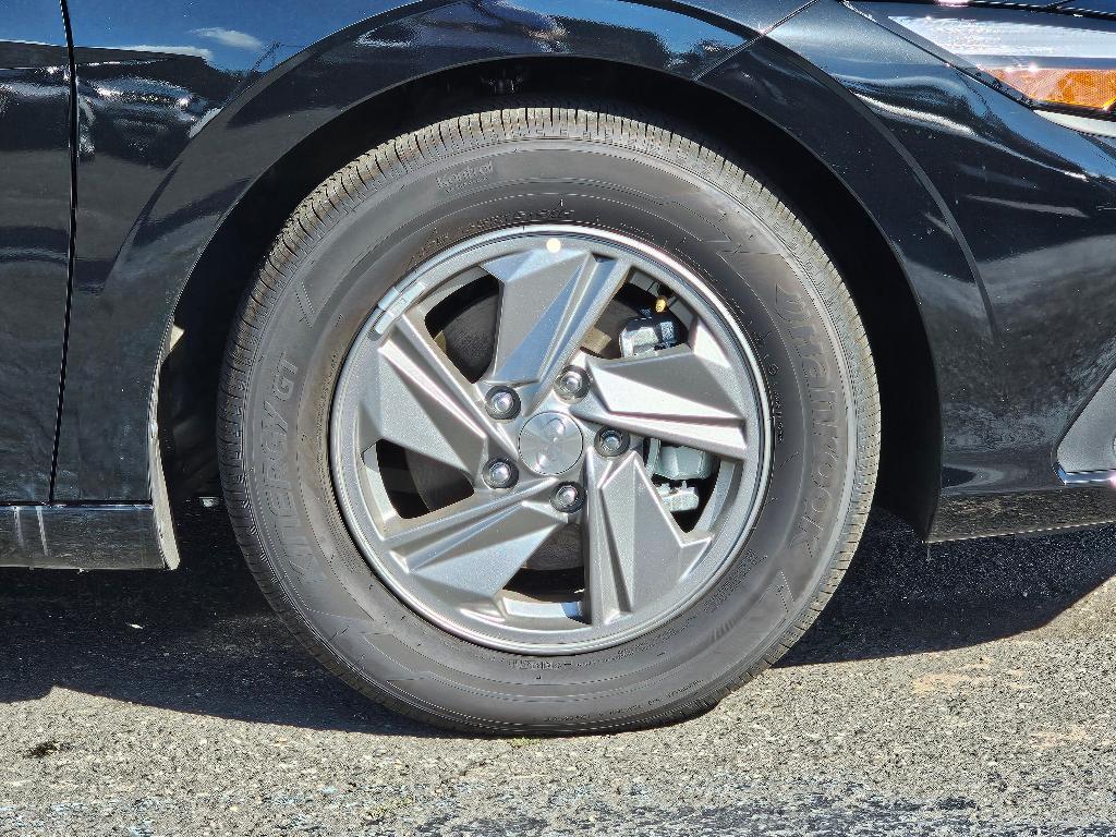 used 2025 Hyundai Elantra car, priced at $18,977