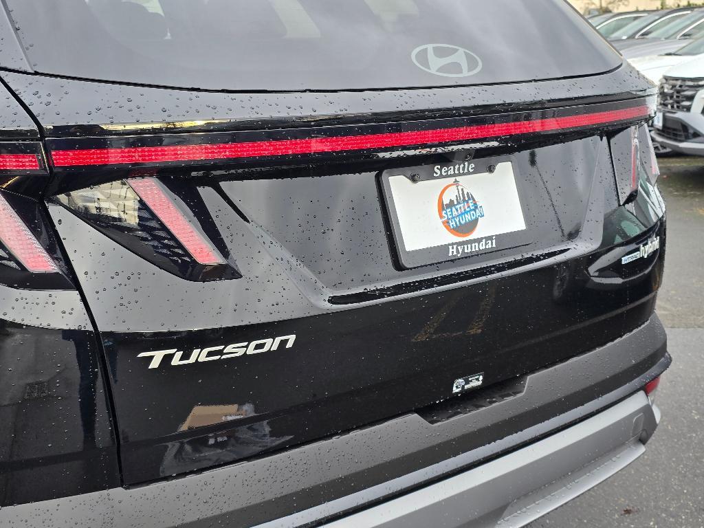 new 2026 Hyundai TUCSON Hybrid car, priced at $35,448