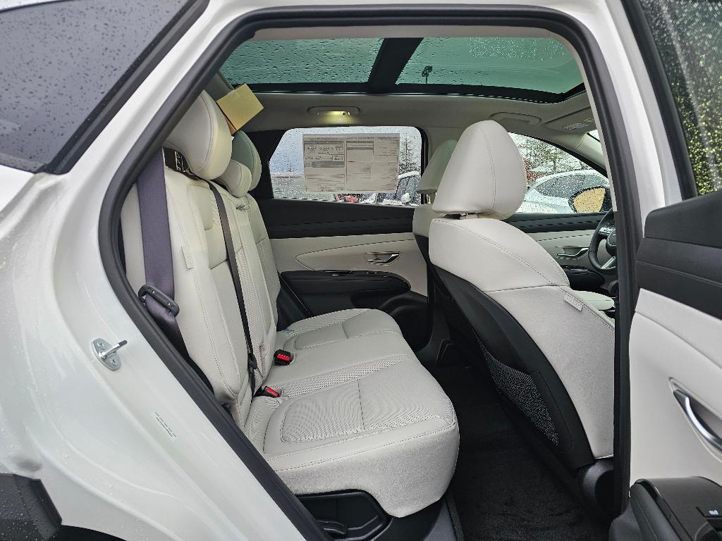 new 2026 Hyundai TUCSON Plug-In Hybrid car, priced at $50,175