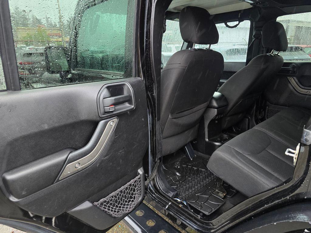 used 2016 Jeep Wrangler Unlimited car, priced at $18,322