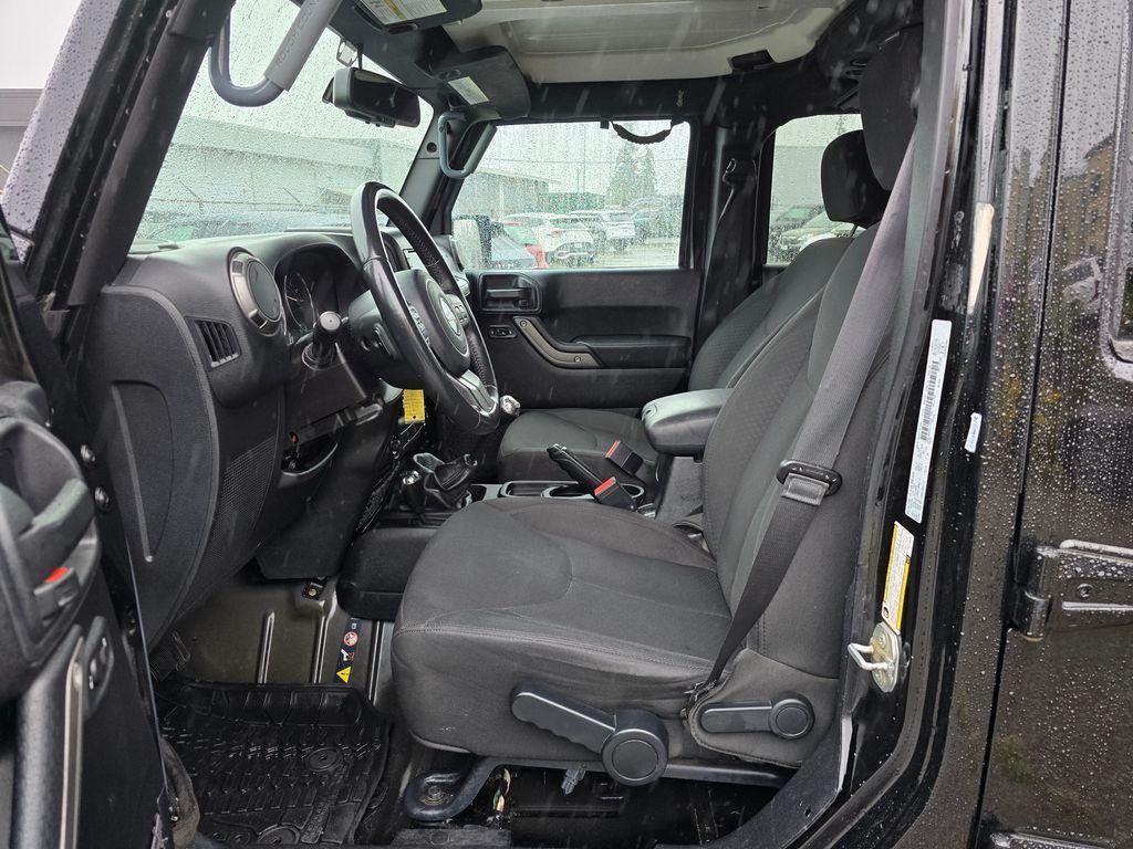 used 2016 Jeep Wrangler Unlimited car, priced at $18,322