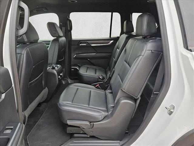 used 2024 GMC Acadia car, priced at $33,903