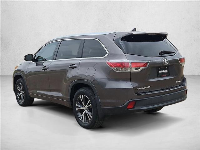 used 2016 Toyota Highlander car, priced at $19,780