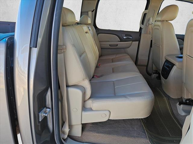 used 2014 Chevrolet Silverado 2500 car, priced at $24,917