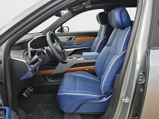 new 2026 Cadillac VISTIQ car, priced at $93,815