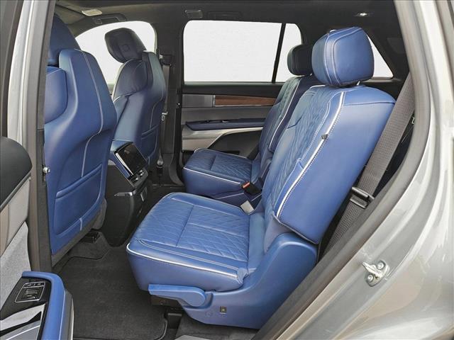 new 2026 Cadillac VISTIQ car, priced at $93,815