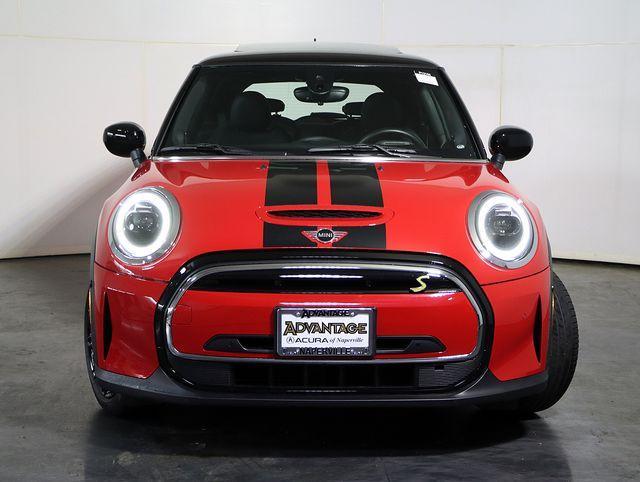 used 2023 MINI SE Hardtop car, priced at $20,412