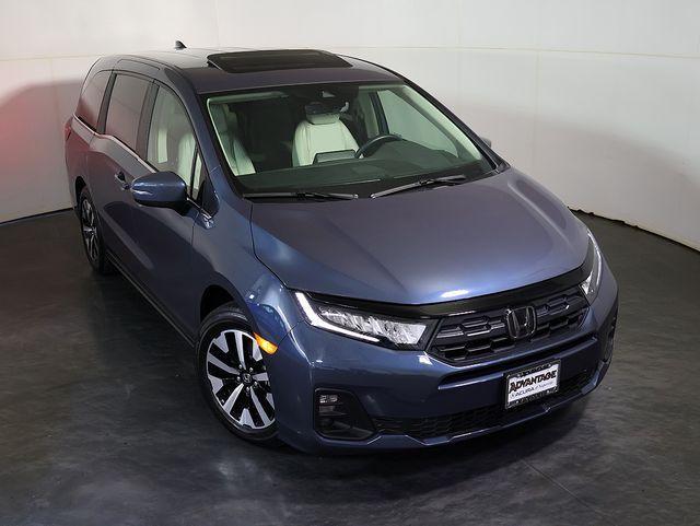 used 2025 Honda Odyssey car, priced at $38,837