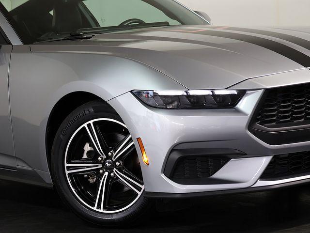 used 2025 Ford Mustang car, priced at $35,662