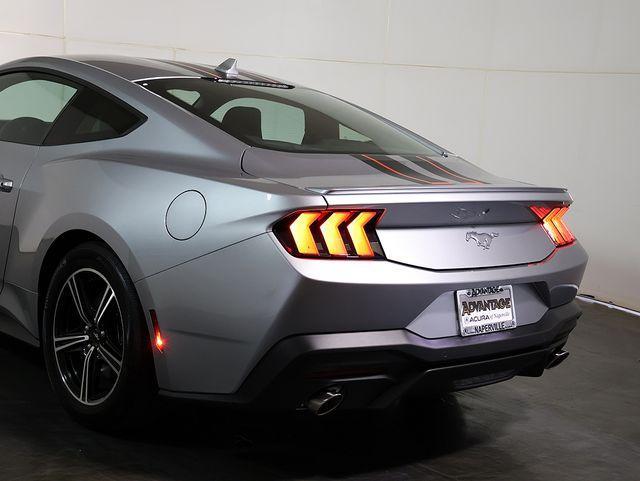 used 2025 Ford Mustang car, priced at $35,662