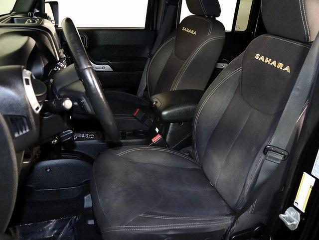 used 2015 Jeep Wrangler Unlimited car, priced at $15,049