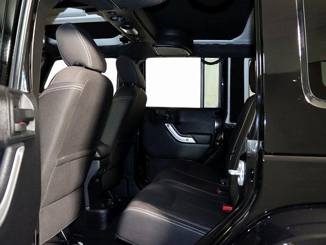 used 2015 Jeep Wrangler Unlimited car, priced at $15,049