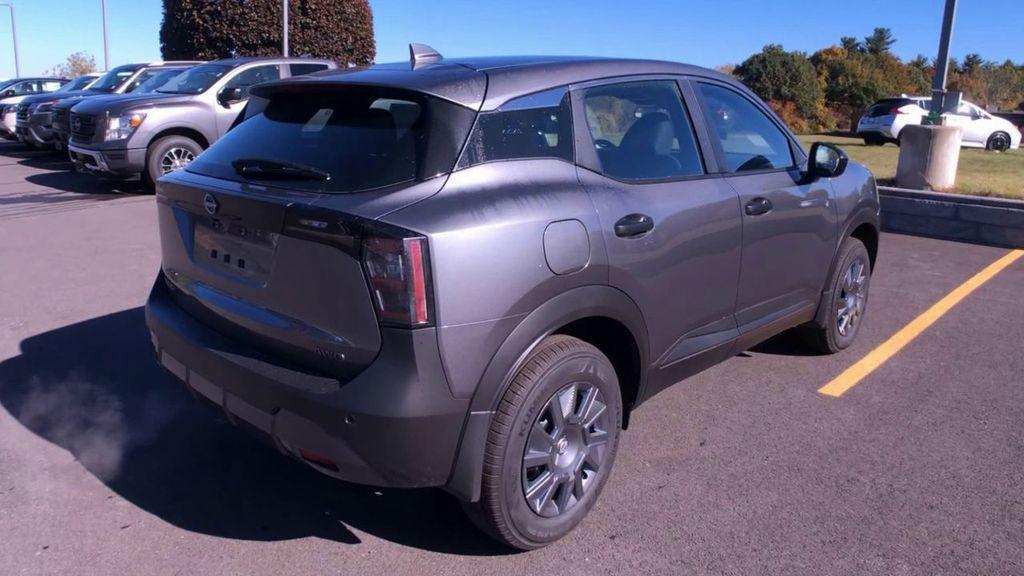 new 2025 Nissan Kicks car, priced at $24,347