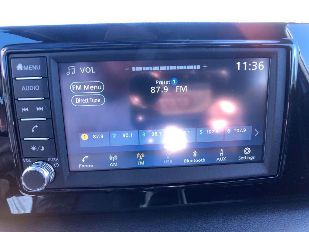 new 2025 Nissan Kicks car, priced at $24,347