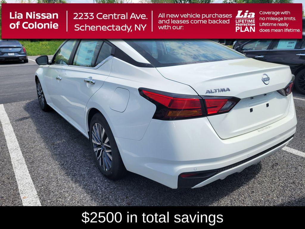 new 2025 Nissan Altima car