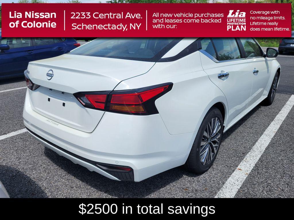 new 2025 Nissan Altima car