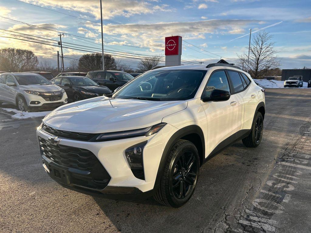 used 2025 Chevrolet Trax car, priced at $22,988