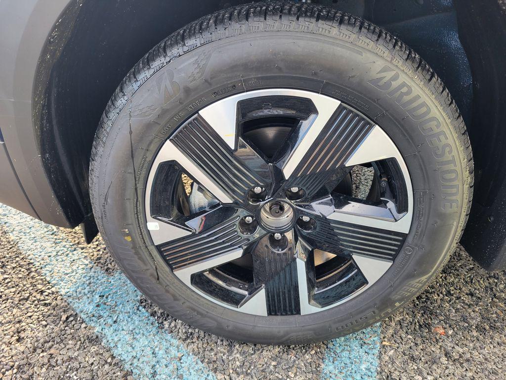 new 2026 Nissan Kicks car, priced at $27,257