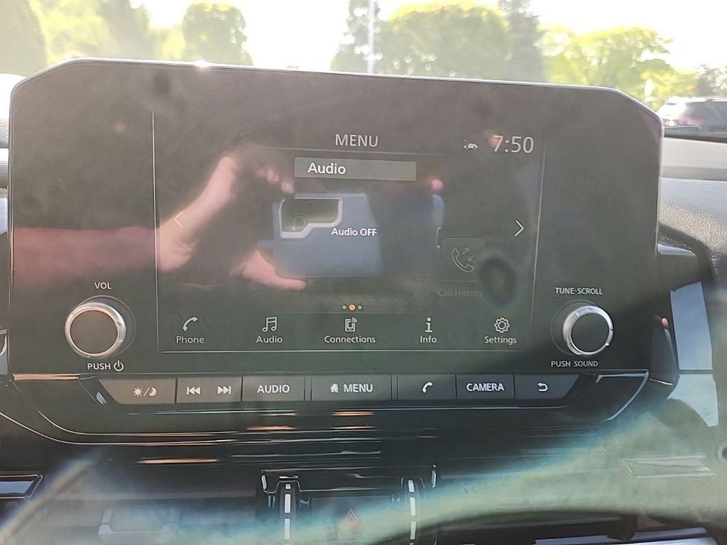 used 2025 Nissan Pathfinder car, priced at $31,977