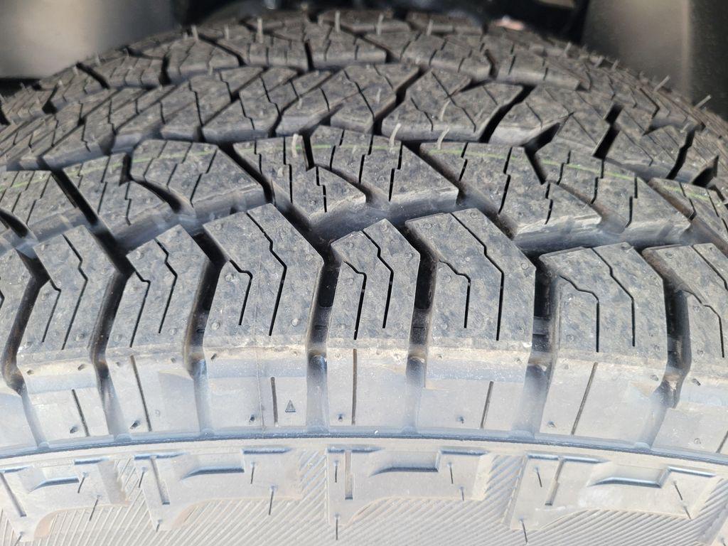 new 2025 Nissan Frontier car, priced at $43,085