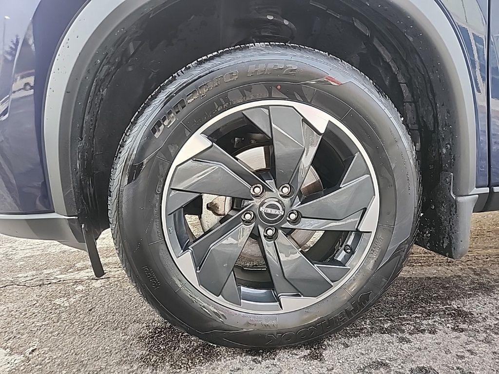 used 2024 Nissan Rogue car, priced at $23,977