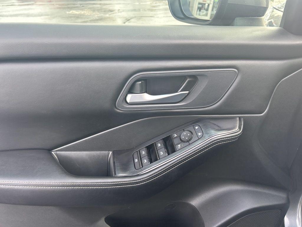 used 2025 Nissan Rogue car, priced at $23,977