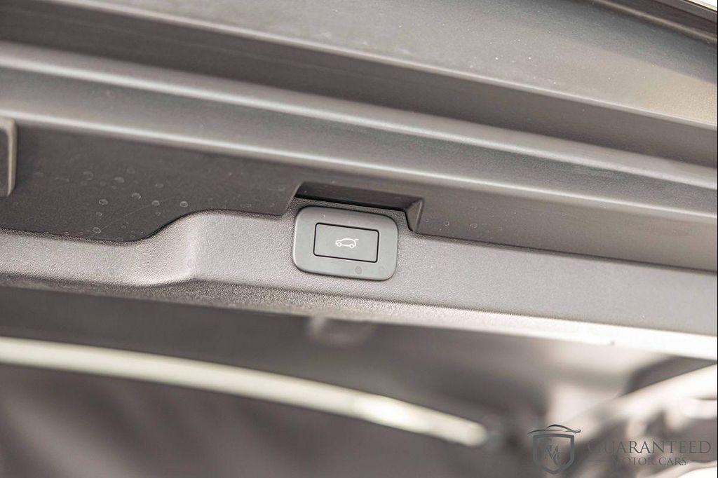 used 2024 Land Rover Discovery car, priced at $44,575