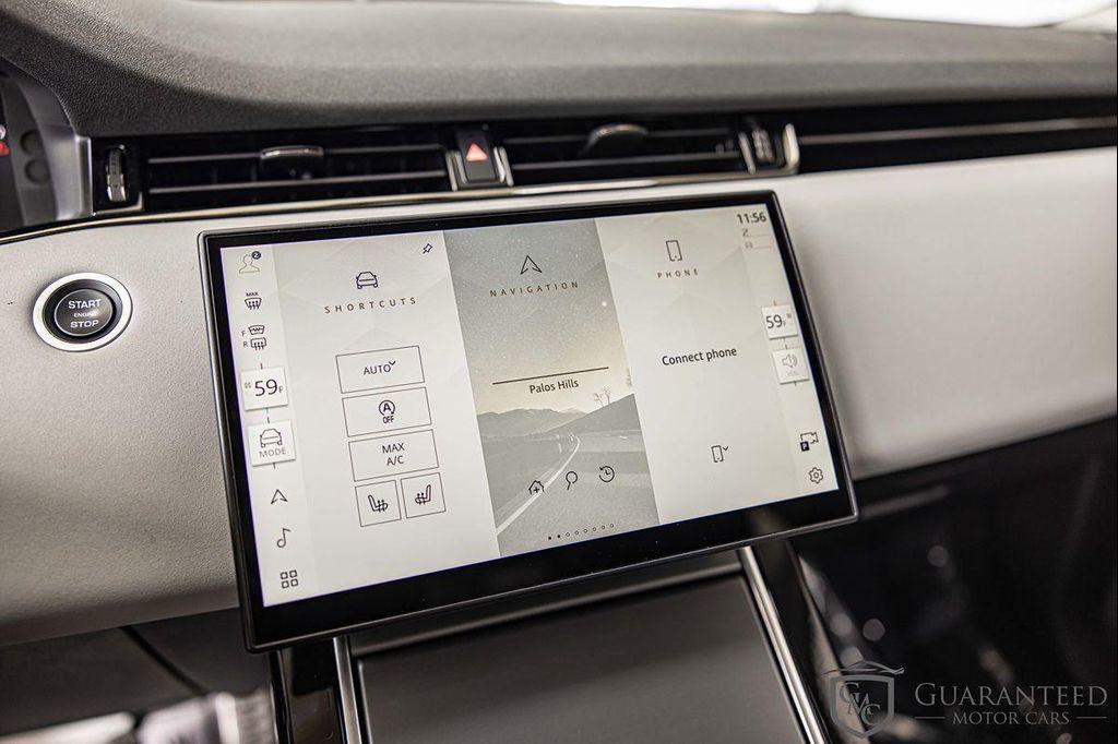 Land Rover Range Rover Evoque view 26