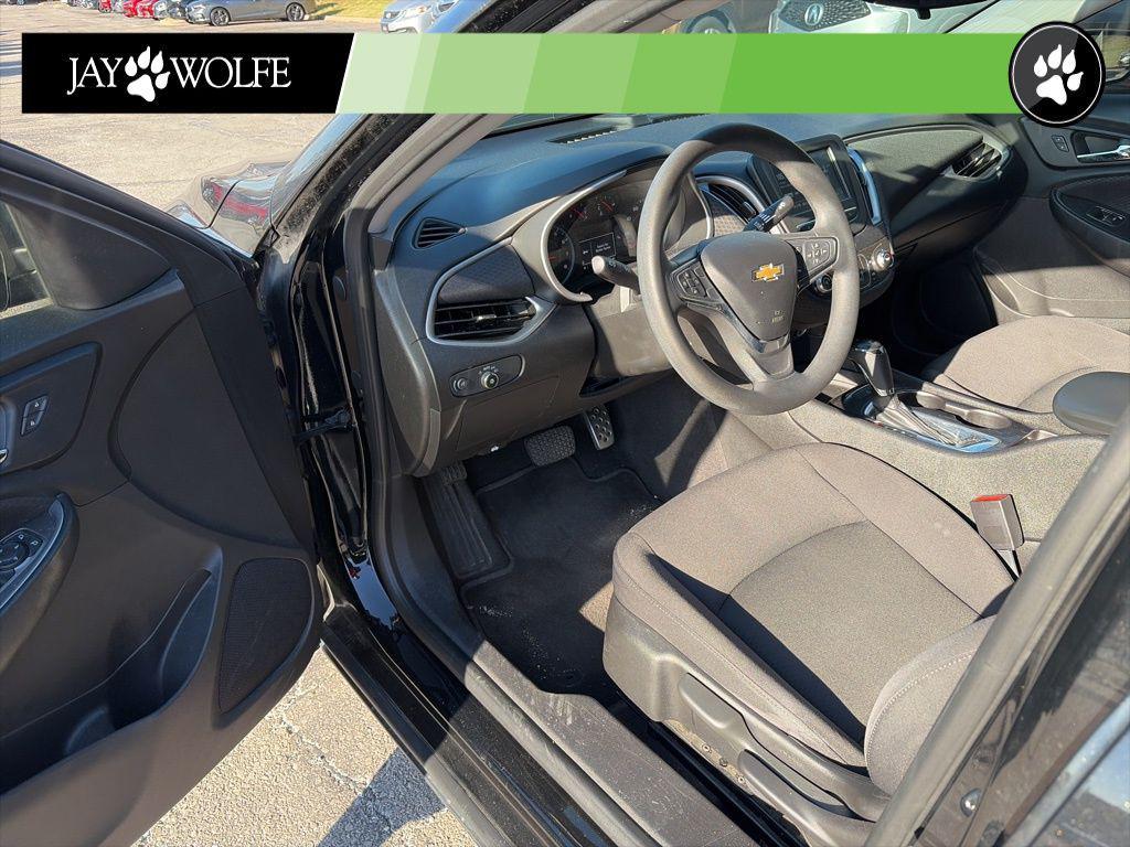used 2017 Chevrolet Malibu car, priced at $8,950