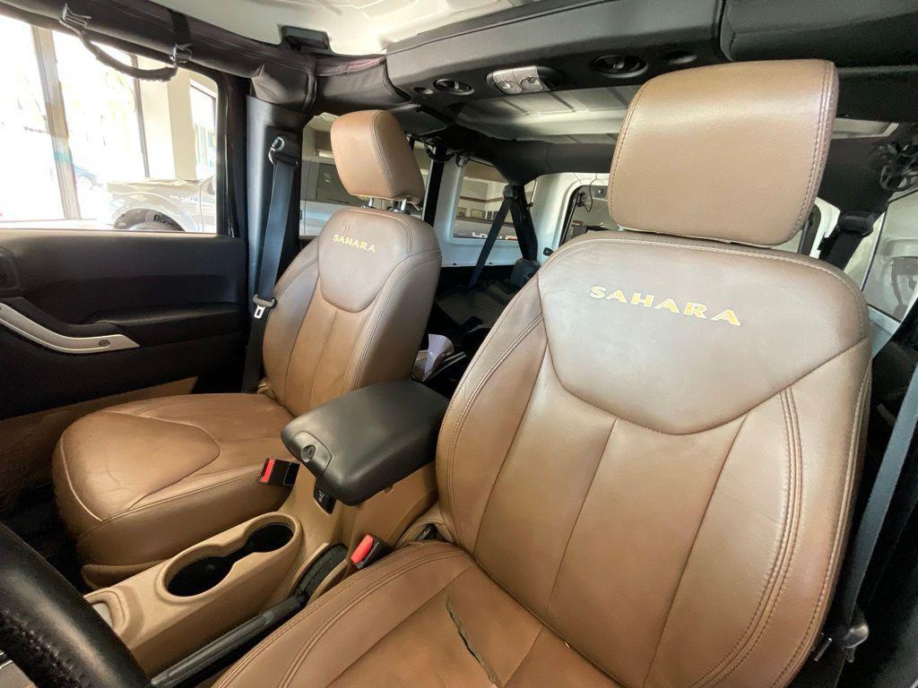 used 2015 Jeep Wrangler Unlimited car, priced at $16,995