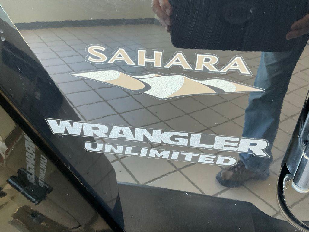 used 2015 Jeep Wrangler Unlimited car, priced at $16,995