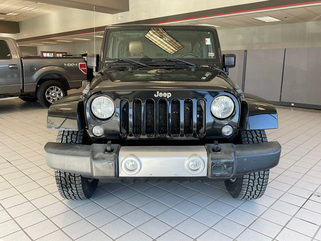used 2015 Jeep Wrangler Unlimited car, priced at $16,995