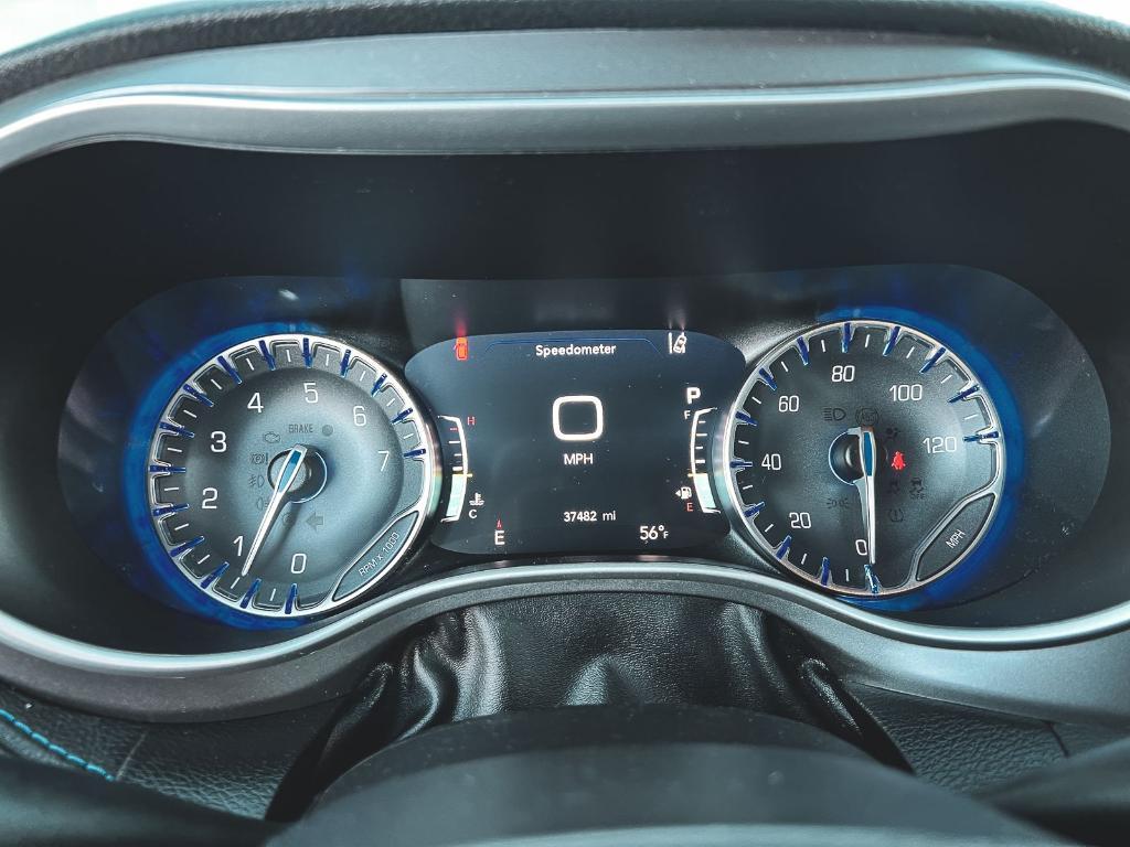 used 2021 Chrysler Pacifica car, priced at $22,997