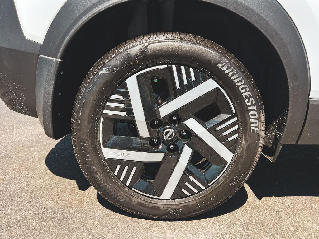 new 2026 Nissan Kicks car, priced at $24,212