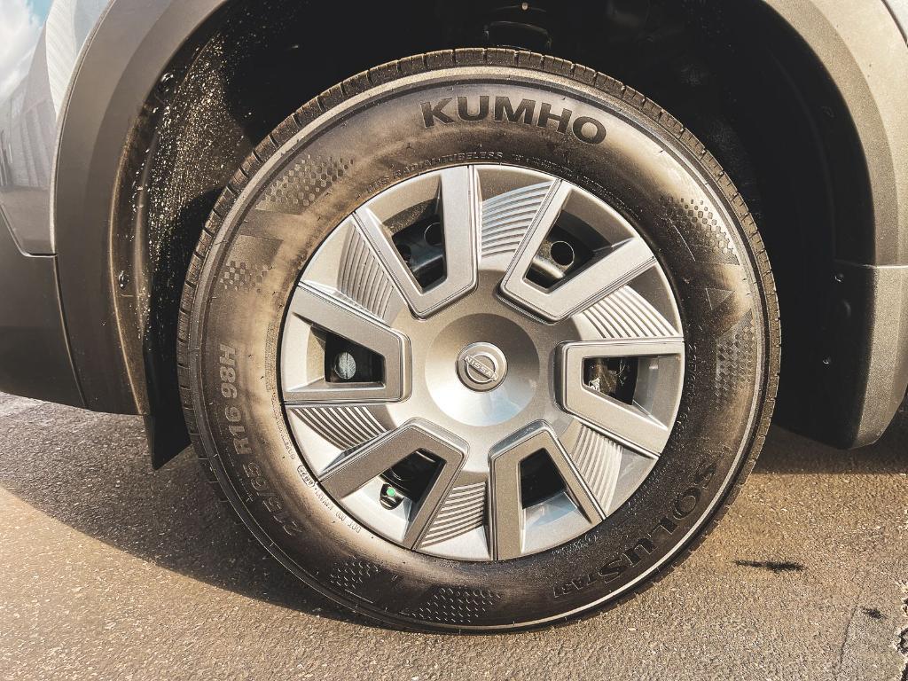 new 2026 Nissan Kicks car, priced at $24,455