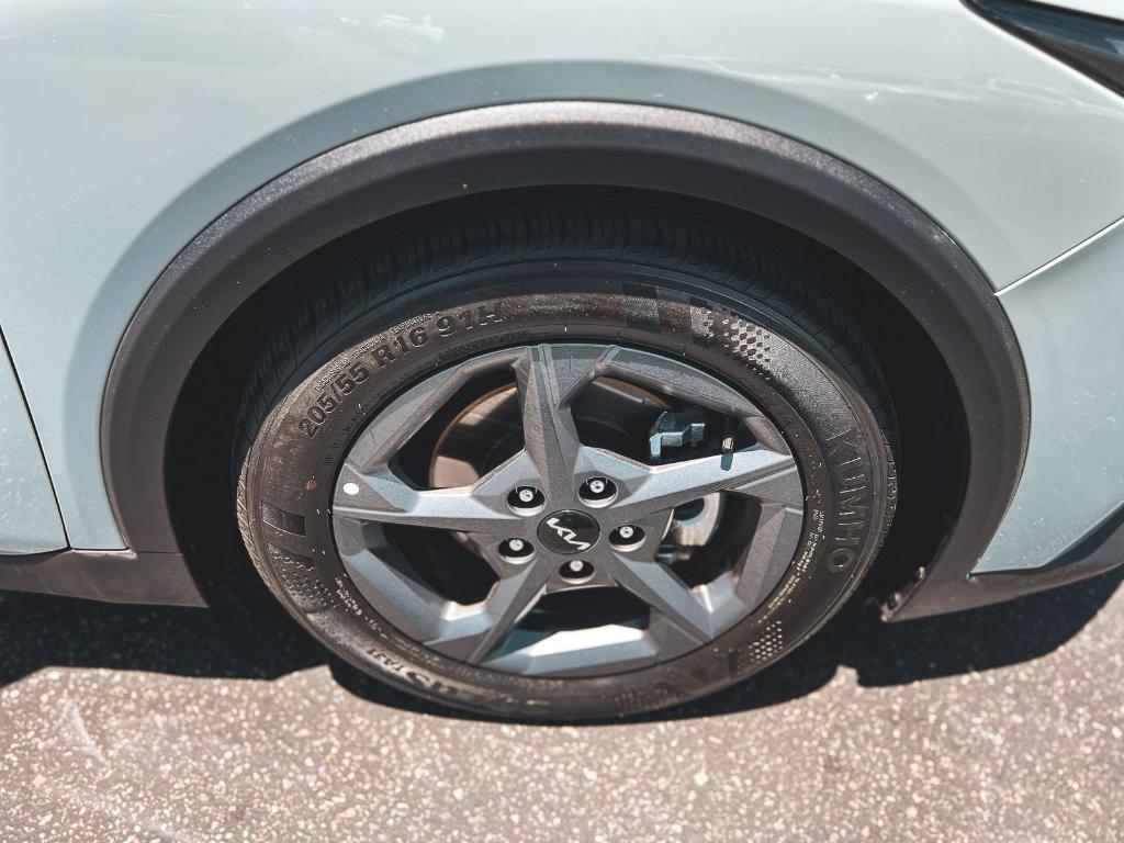 used 2025 Kia K4 car, priced at $21,082