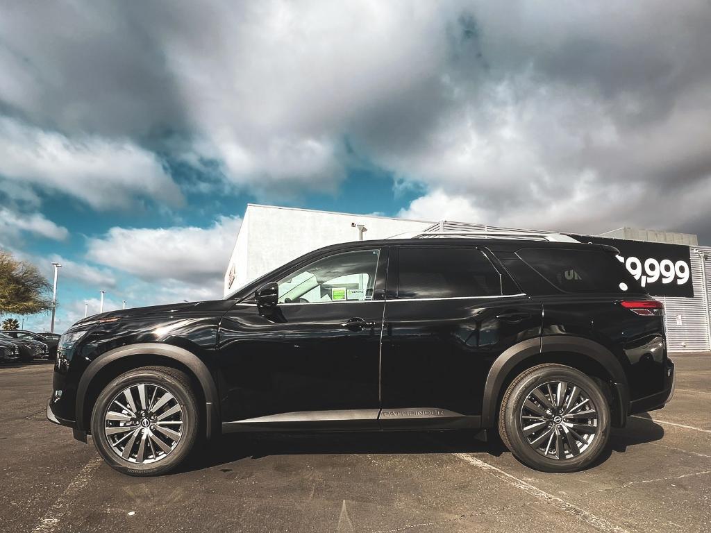 new 2025 Nissan Pathfinder car, priced at $47,200