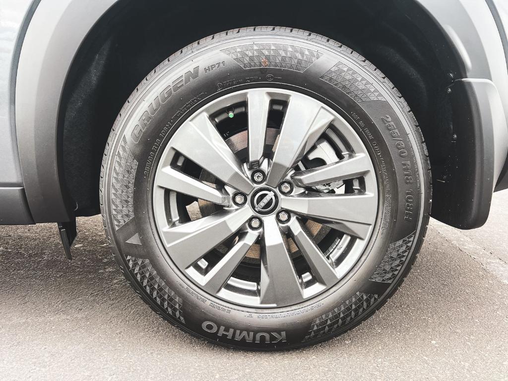 new 2025 Nissan Pathfinder car, priced at $41,890