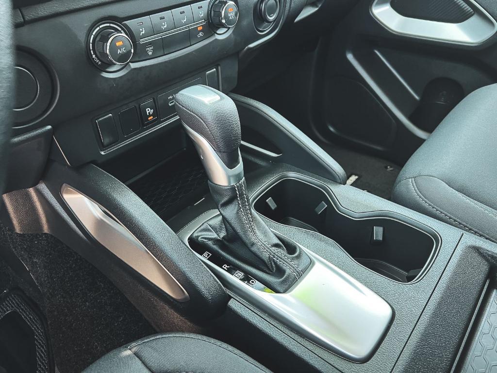 used 2025 Nissan Frontier car, priced at $33,477