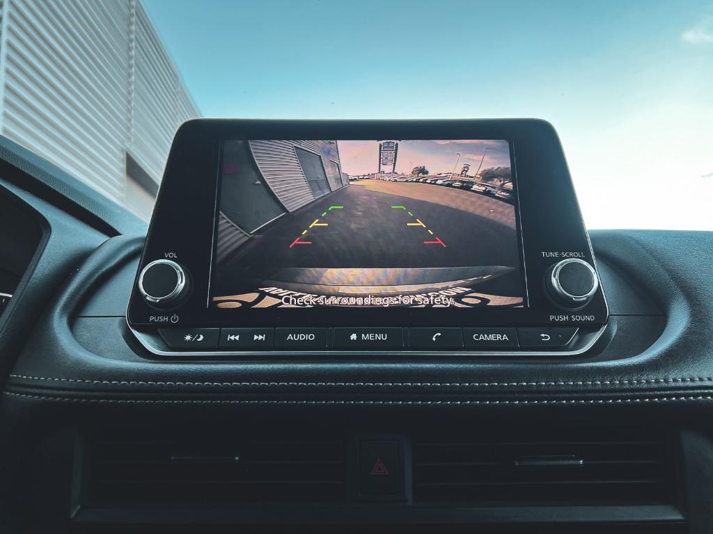 used 2024 Nissan Rogue car, priced at $19,937