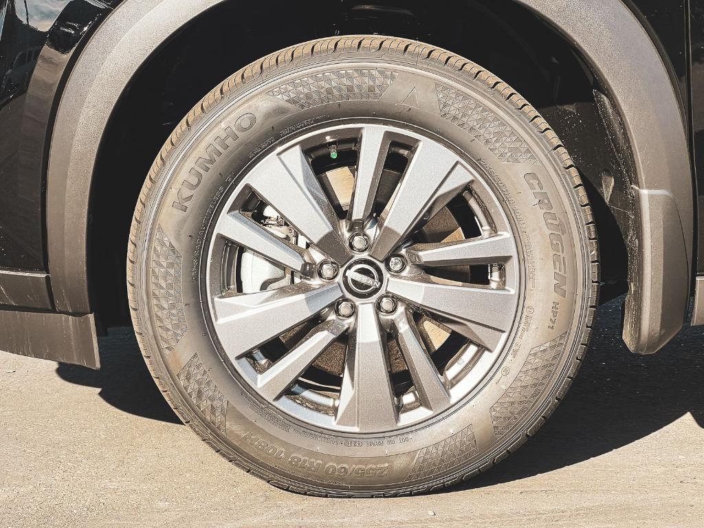 new 2025 Nissan Pathfinder car, priced at $44,375