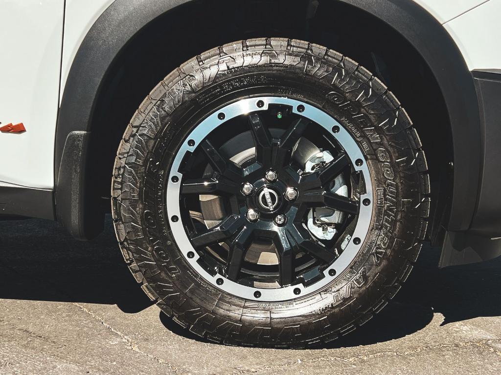 new 2025 Nissan Pathfinder car, priced at $46,620