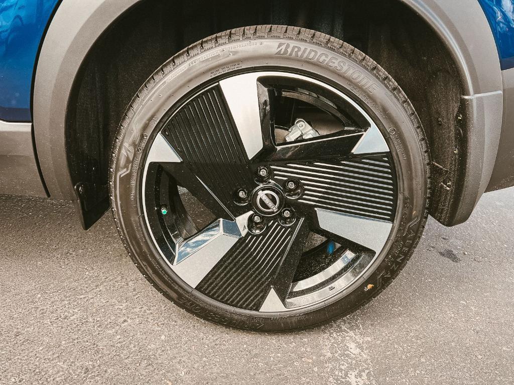 new 2026 Nissan Kicks car, priced at $29,655