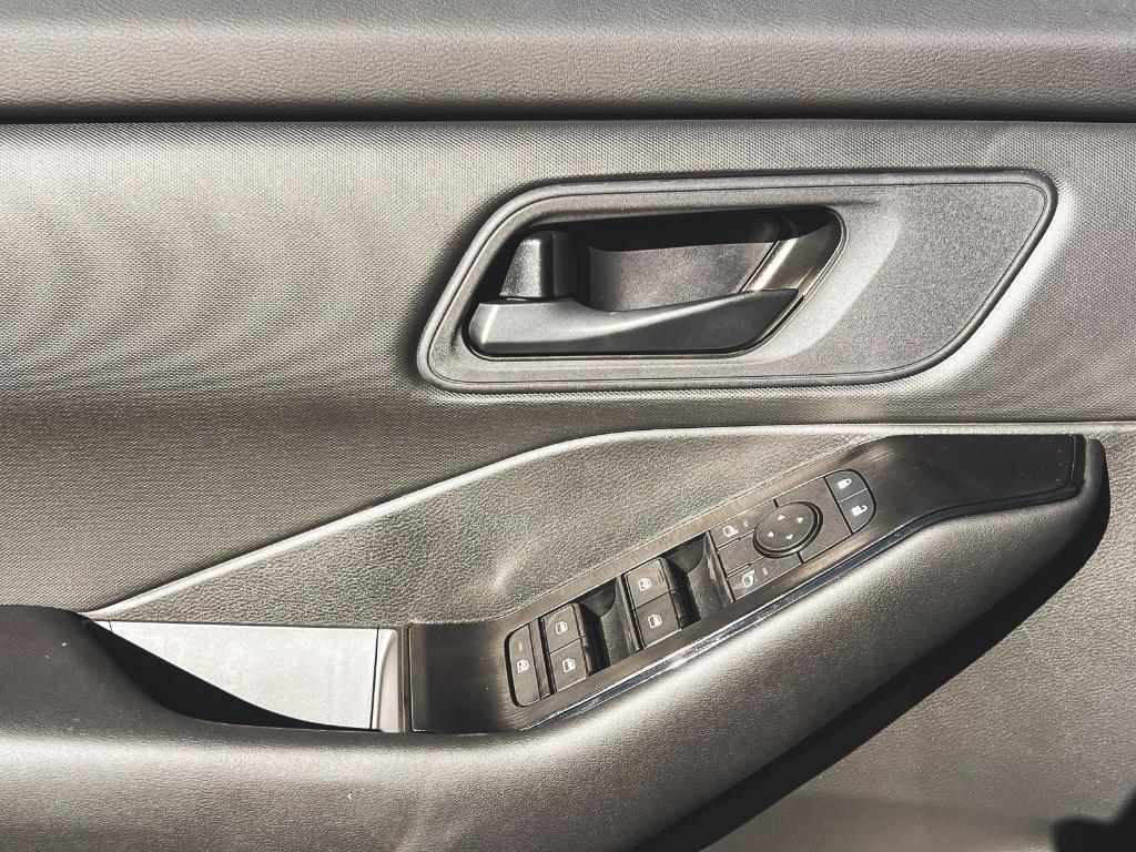 new 2026 Nissan Rogue car, priced at $31,010