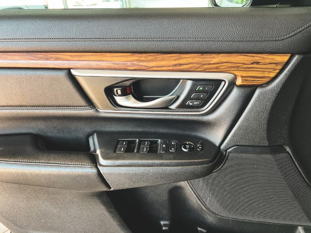 used 2018 Honda CR-V car, priced at $17,477