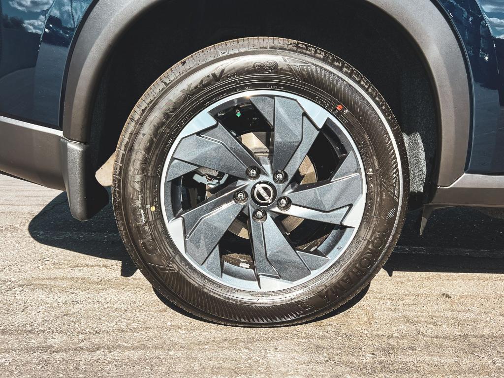 new 2026 Nissan Rogue car, priced at $31,285