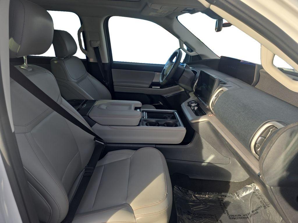 used 2025 Ford Expedition Max car, priced at $62,990