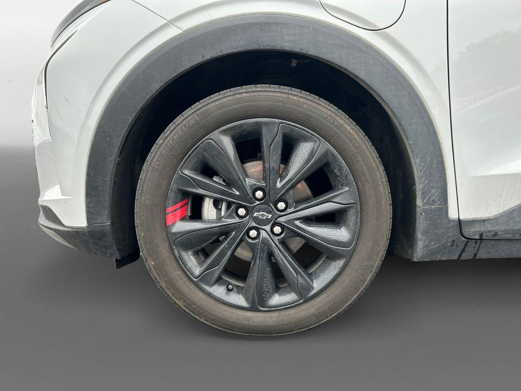 used 2023 Chevrolet Bolt EUV car, priced at $21,990