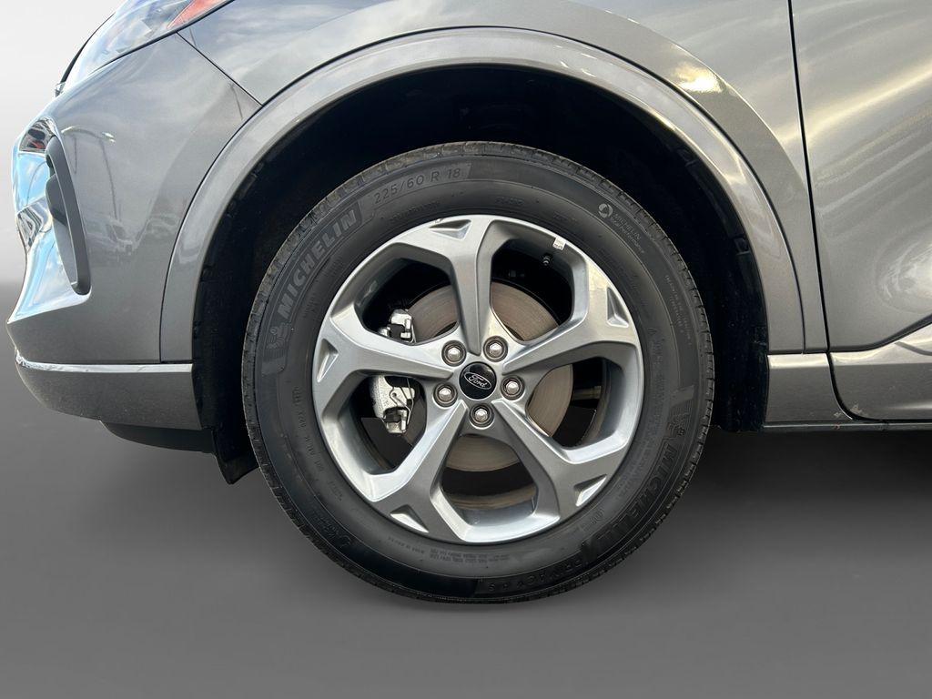 used 2024 Ford Escape car, priced at $25,990