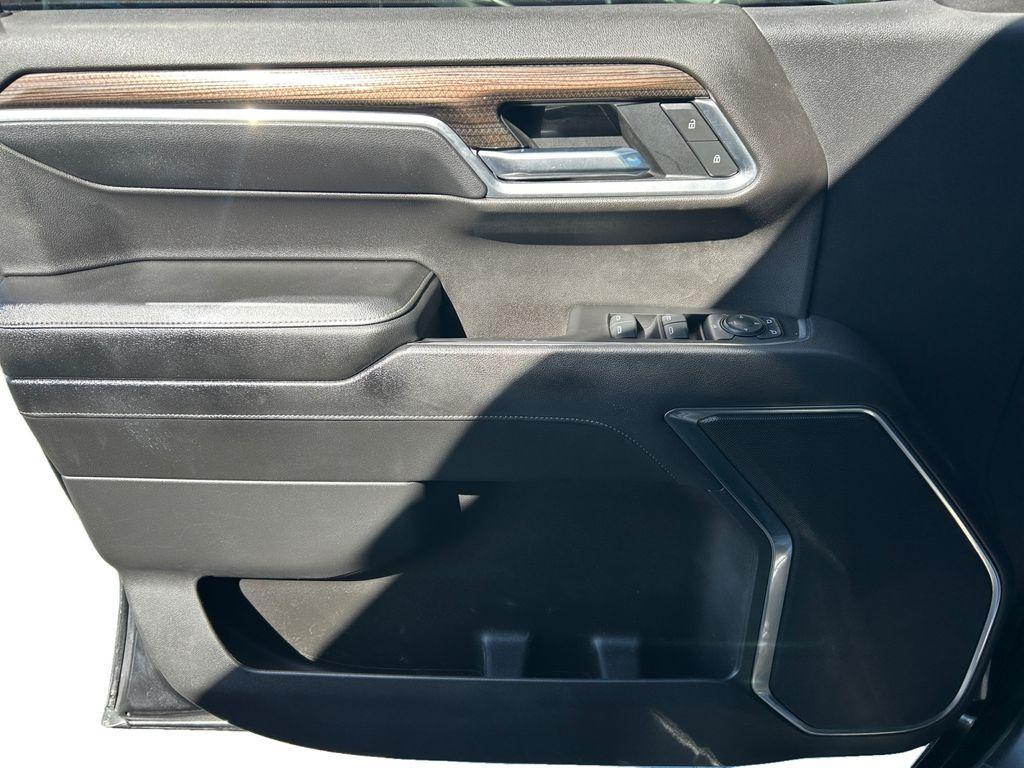 used 2022 Chevrolet Silverado 1500 car, priced at $33,990